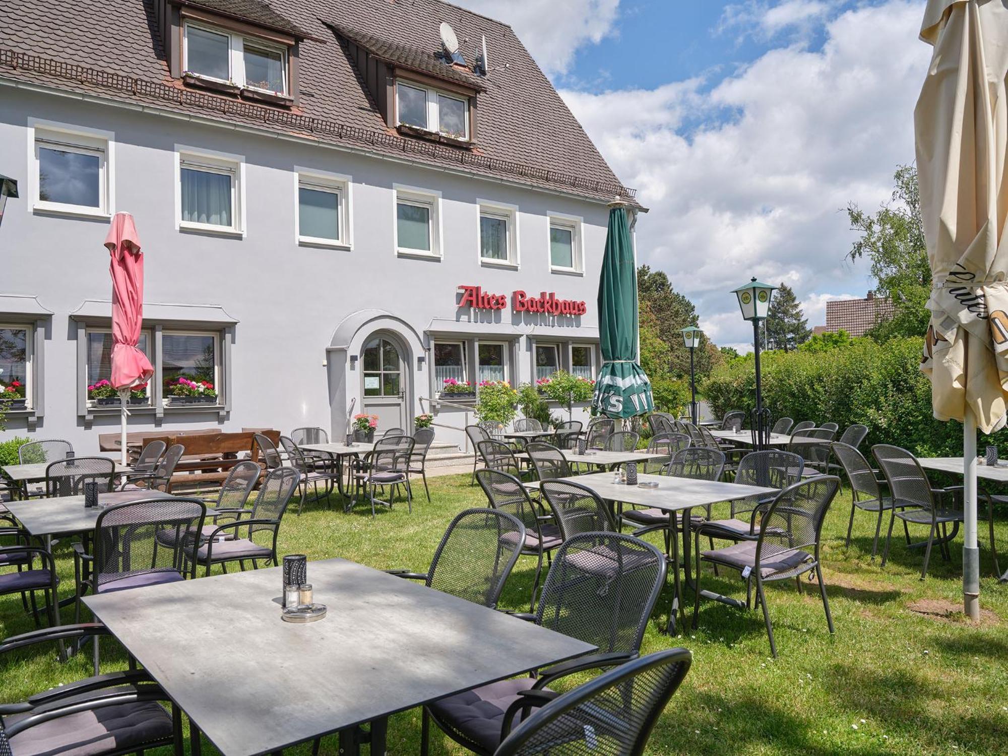 Pension Altes Backhaus แฮร์โซเกนเอารัค ภายนอก รูปภาพ